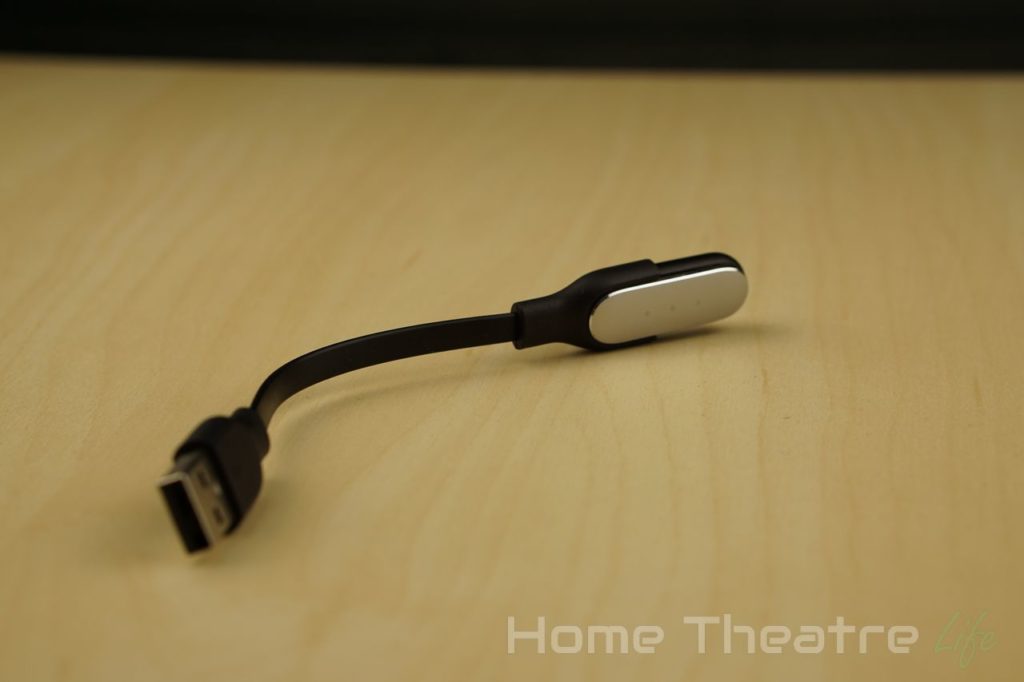 Xiaomi-Mi-Band-1S-Review-Charger